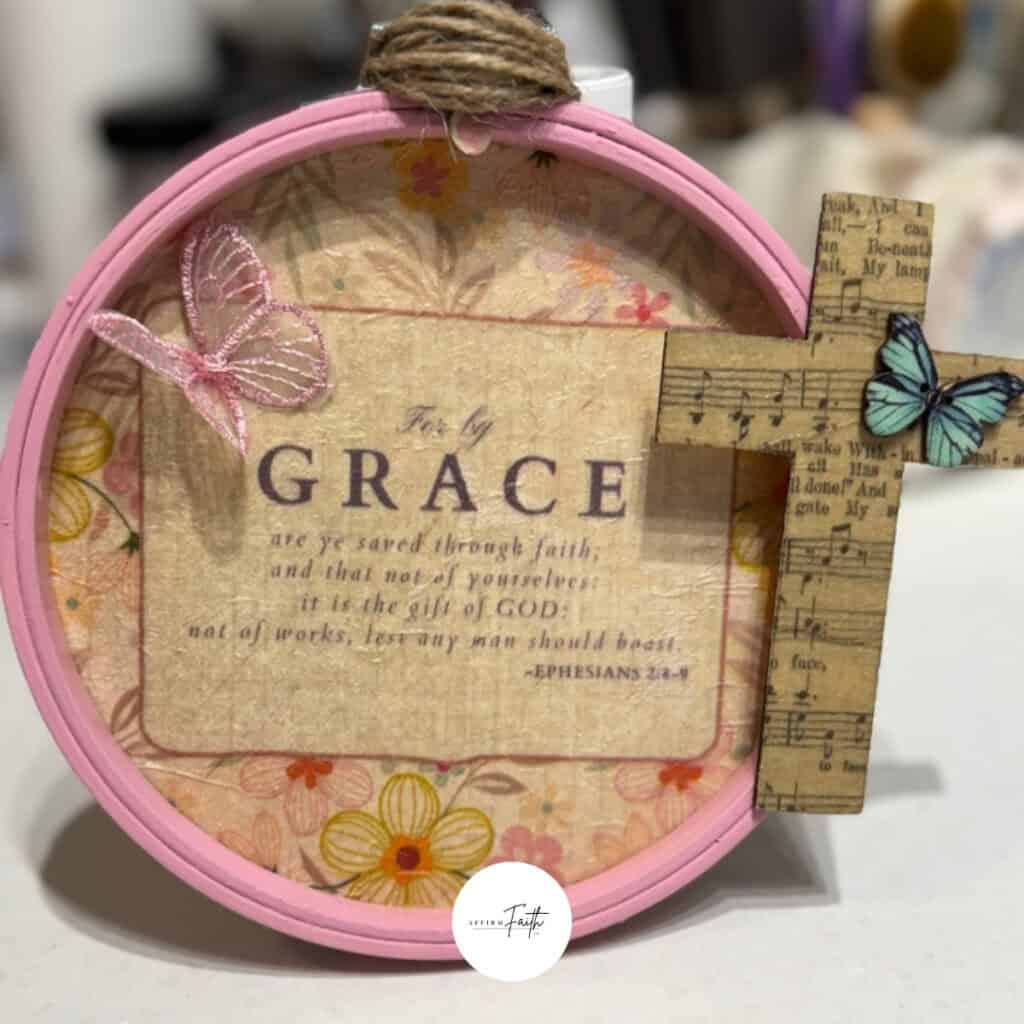 Saved by grace hoop craft